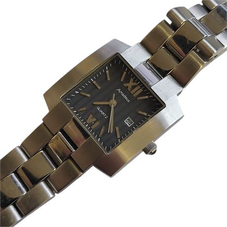 Vintage Amadeus wristwatch day-on-dial quartz movement GC