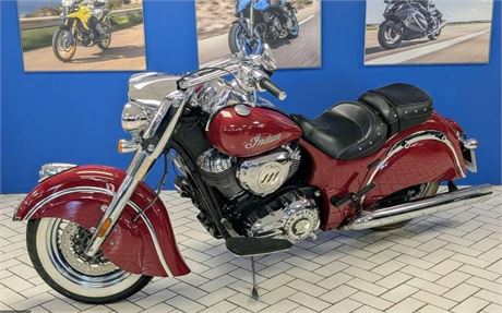 Indian Motorcycle CHIEF CLASSIC 1811 > Haslemere Motorcycles, Hampshire