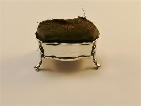 VINT 1911 SOLID SILVER PIN CUSHION BY DEAKIN & FRANCIS LTD CUSHION NEEDS REPAIR