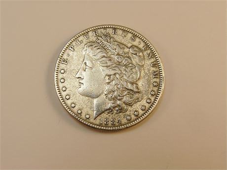 ORIGINAL 1884 SILVER MORGAN DOLLAR ( PHILADELPHIA )