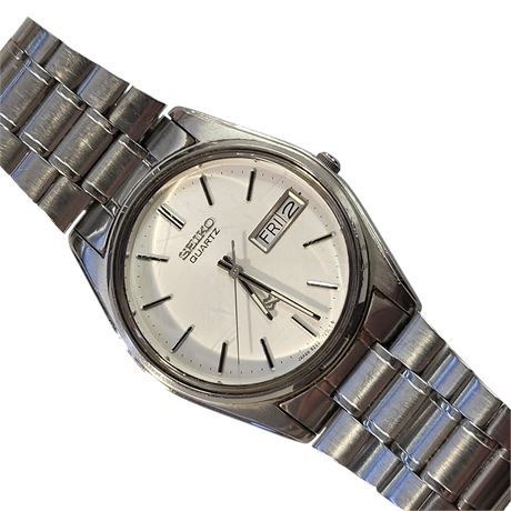 Vintage Seiko 8223-7180 gents stainless wristwatch day-date quartz movement GC
